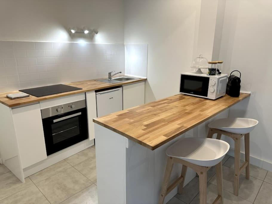 Le Nid Douillet Apartment Ним Екстериор снимка